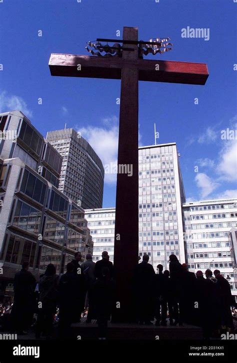 The 50ft tall jubilee cross outside westminter cathedral hi-res stock ...