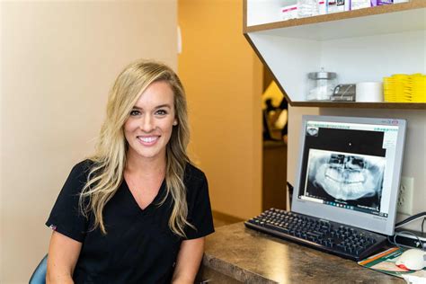 Meet The Staff Valley Of The Sun Dentistry Glendale