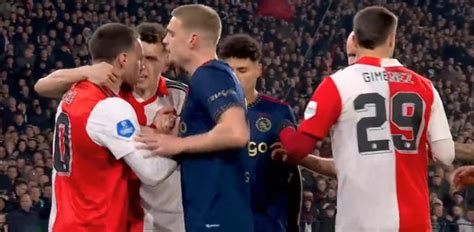 Tadic In Sahada Orucunu A An Orkun K K Ye Yapt Hareket Olay Oldu