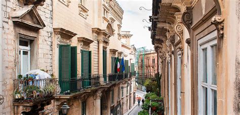 Visit Ortigia in Sicily with City Map