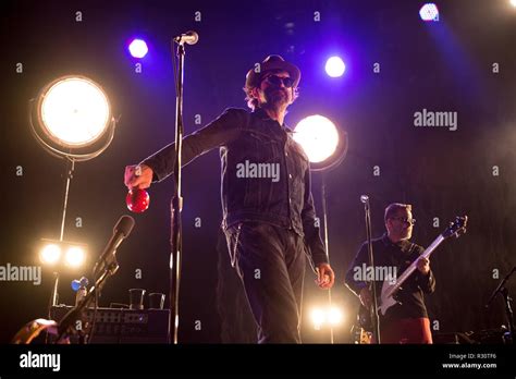 Eels Band Hi Res Stock Photography And Images Alamy