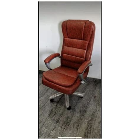 Leather Low Back Boss Revolving Chair Fixed Arm At Rs 4500 In Chandigarh