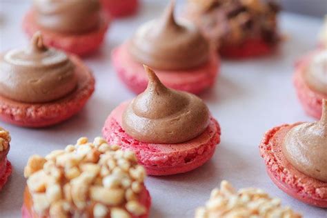 Caramel Apple Macarons With Cinnamon Apple Buttercream Fall Dessert