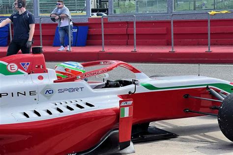 Formula Regional Europea Esordio In Chiaroscuro Per Antonelli