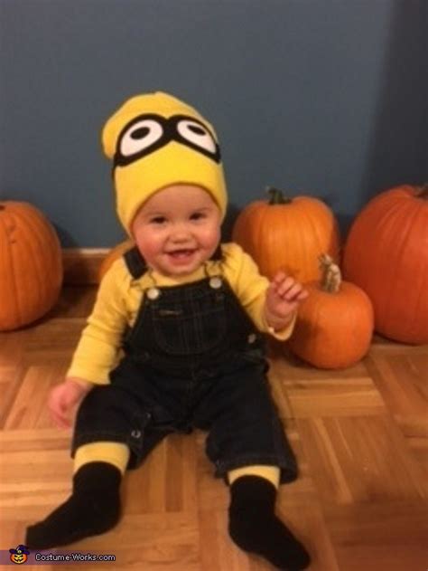 Little Minion Costume | No-Sew DIY Costumes