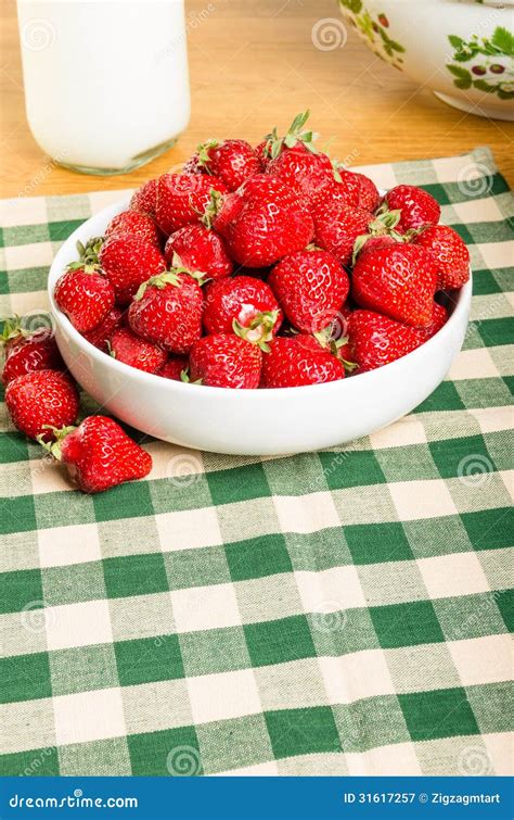 Bowl Of Strawberries With Milk Stock Image Image Of Juicy Strawberry