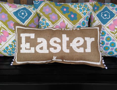 16 Adorable Handmade Decorative Easter Pillows