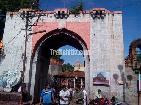 1st entrance gate(Ves) Karmala Fort