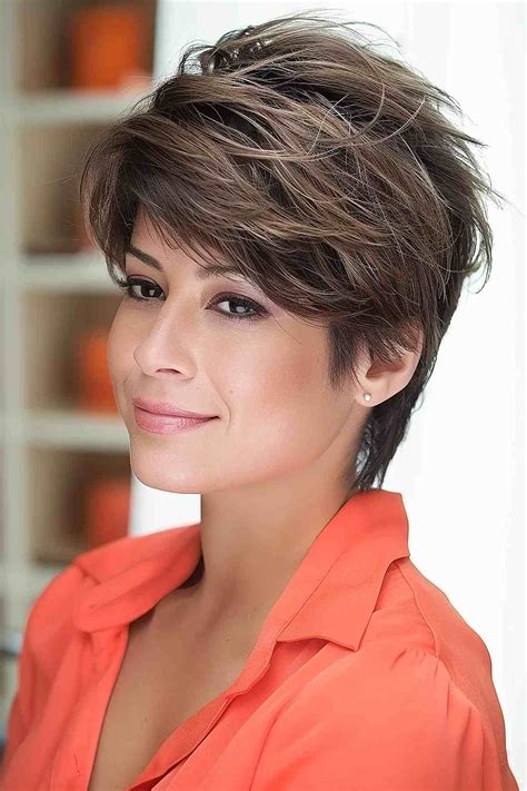 The Feathered Pixie Is The Cutest Haircut Right Now: See All 25 Reasons ...