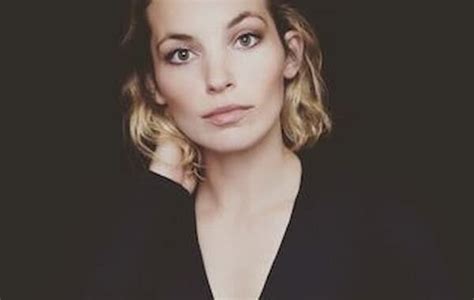 Perdita Weeks Bio, Age, Husband, Twins, Net Worth, Disability, Net Worth