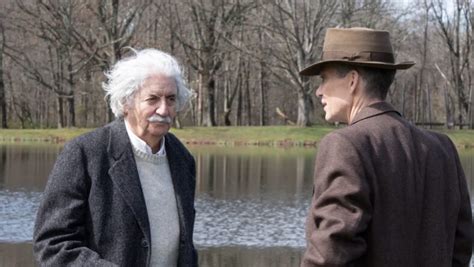 Einstein and Oppenheimer: the Real Relationship and Desperate Alliance