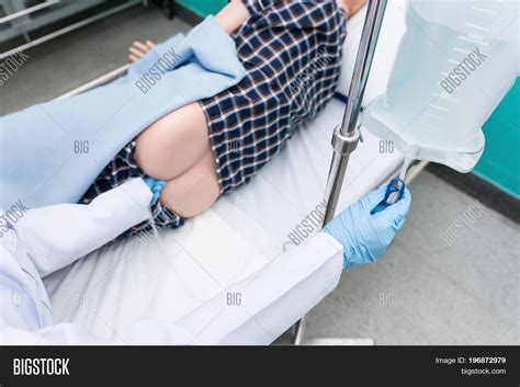 Doctor Gives Her Image And Photo Free Trial Bigstock