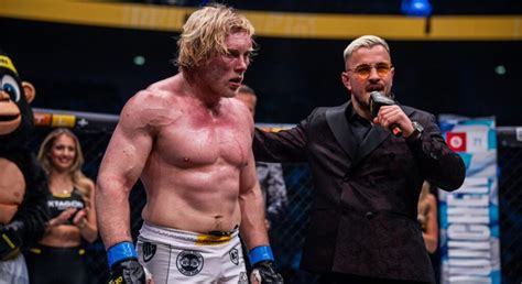 viral mma fighter frederic vosgroene   oktagon star