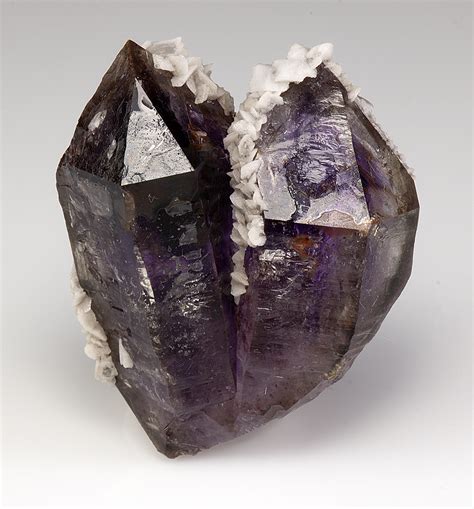 Quartz Var Amethyst Minerals For Sale 2671024