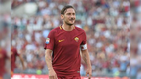 Francesco Totti Confirms Retirement, To Take Roma Role - News18