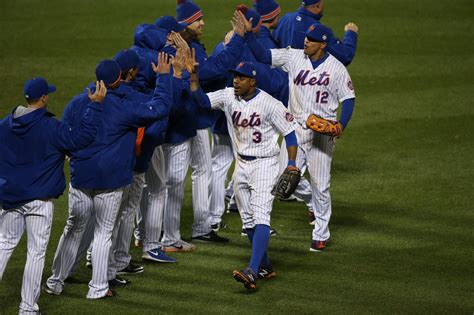 Mets vs. Royals: World Series Game 3 Highlights - The New York Times