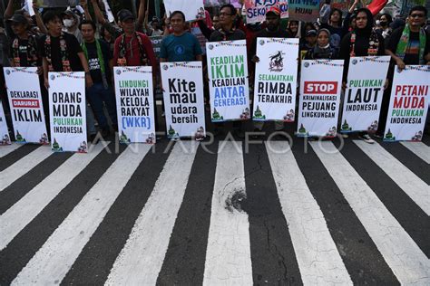 Pawai Hari Lingkungan Hidup Sedunia ANTARA Foto