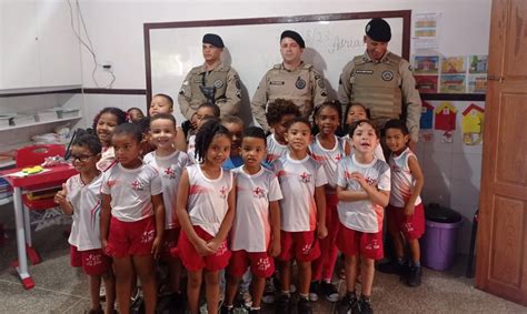 Guarni Es Da Cipm Celebram O Dia Do Soldado Visitas A Escolas