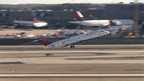 Takeoffs And Landings At Atlanta Hartsfield Jackson International