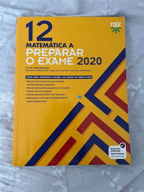 Livro de preparação exame matemática 12º Odivelas OLX Portugal