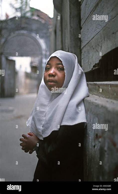 Zanzibari Girl Wearing A Muslim Headcloth Stone Town Zanzibar Tanzania