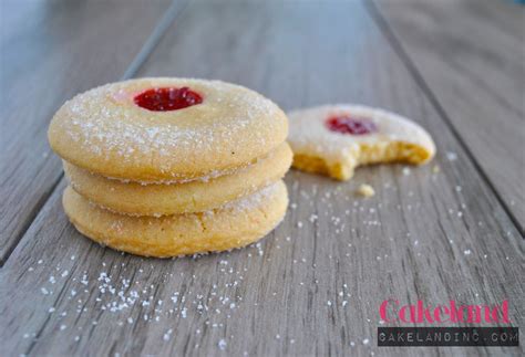 Middle Red Jelly Sugared Jelly Dot Cookie