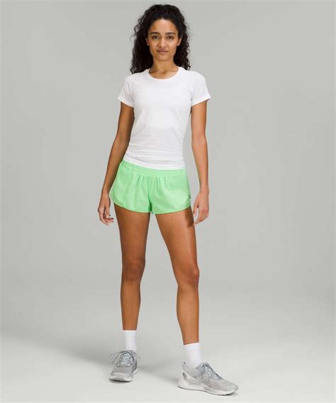 Lululemon Hotty Hot Low Rise Lined Short 2 5 Scream Green Light