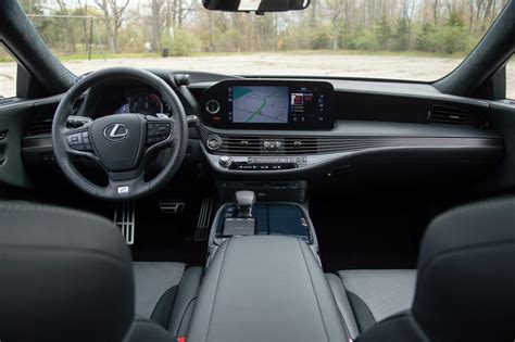 2021 Lexus LS 500 F Sport is sprightly for something so large - CNET