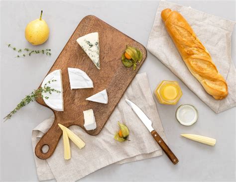 4 Experts Share Tips On How To Taste Cheese The Cheese Professor