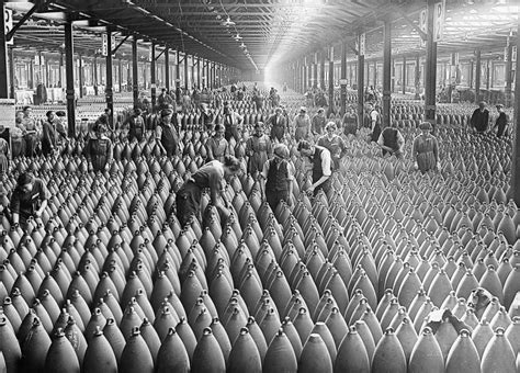 Rows of artillery shells at the National Filling Factory in Chilwell. During WW1 1917 [1600×1149]