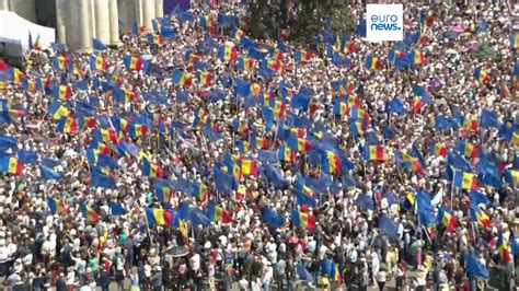 Tens Of Thousands Rally In Moldova To Demand Eu Membership 헤럴드경제