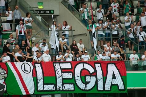 Kibice Na Meczu Legia Warszawa L Sk Wroc Aw Czyli W Ko Cu