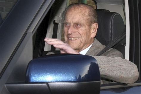 Britains Prince Philip Spotted Driving Without Seatbelt Days After