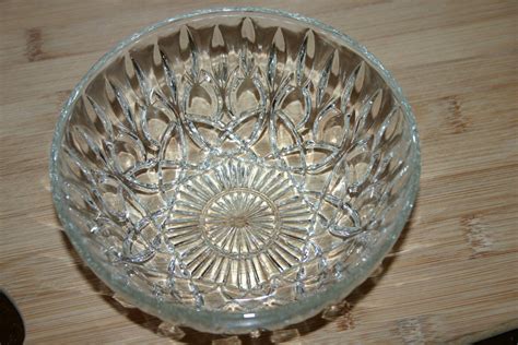 Vintage Pasari Indonesia Beautiful Cut Or Pressed Glass Bowl