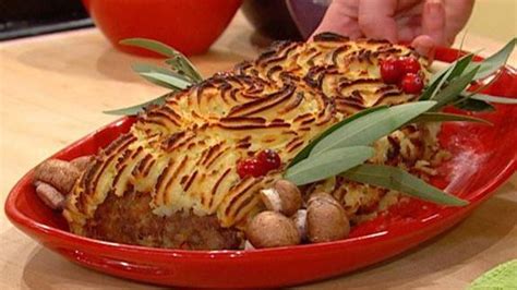 Yule Log Meatloaf | Rachael Ray | Recipe - Rachael Ray Show