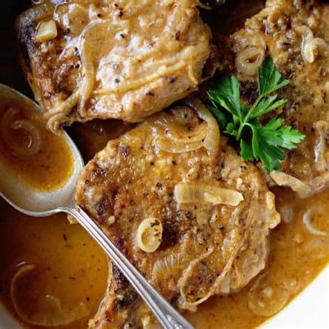 Smothered Pork Chops With Onion Gravy Recipe Deporecipe Co