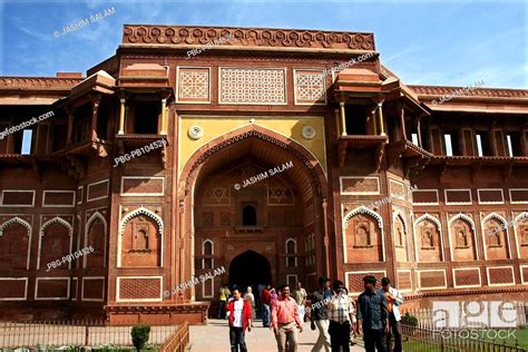 Agra Fort Is The Most Important Fort Of India The Great Mughal Emperors