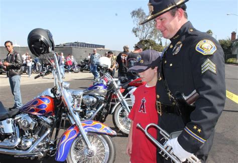 California Motorcycle Riders Pay Tribute To 9 11 Victims Neon Tommy