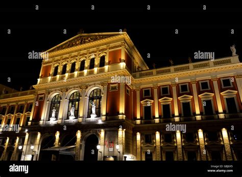 Musikverein concert hall vienna hi-res stock photography and images - Alamy