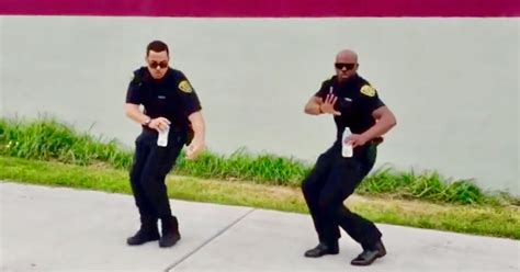 Houston Police Officers Show Off Dance Skills To The Git Up Challenge