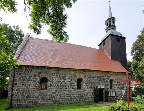 Parafia pw Matki Bożej Królowej Polski w Przelewicach msze święte