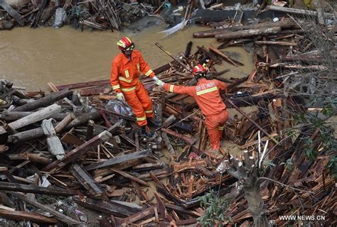 Chine Morts Dans Un Glissement De Terrain Au Zhejiang