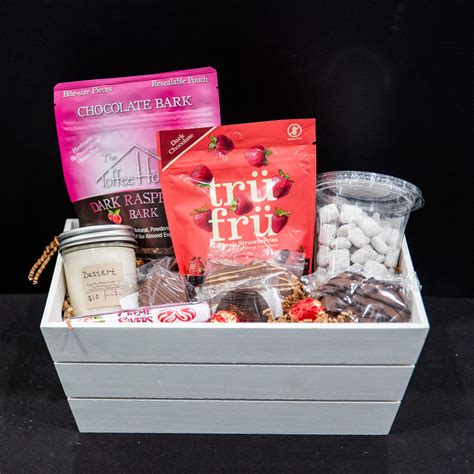 Gift Baskets - Destination Candy