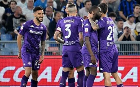 Fiorentina Vira Sobre A Roma Dois Gols No Fim Pelo Campeonato