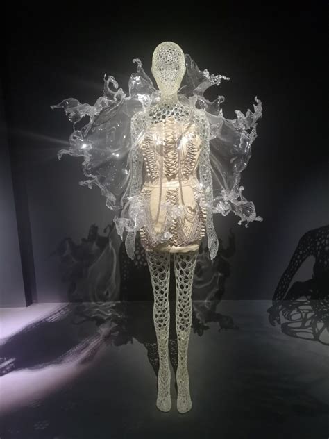 EXHIBITION IRIS VAN HERPEN SCULPTING THE SENSES Style The Gang