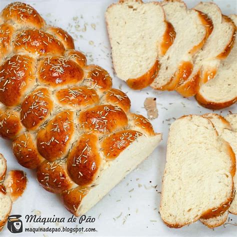 Several Pieces Of Bread With Sesame Seeds On Them