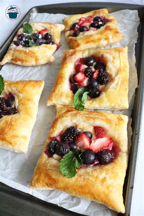 Mixed Berry Cream Cheese Danish A Simple Tweak