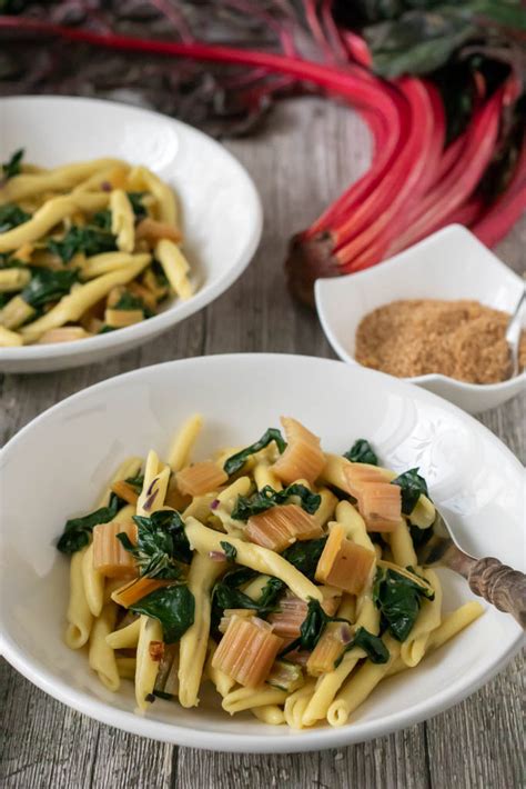 Pasta Mit Mangold Schnelles Nudelgericht Mit Mangold