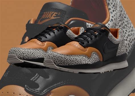 nike air safari og black monarch  hm