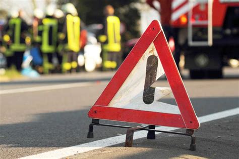 5 Accidentes En Moto Típicos En Carretera Y Cómo Evitarlos Moto1pro